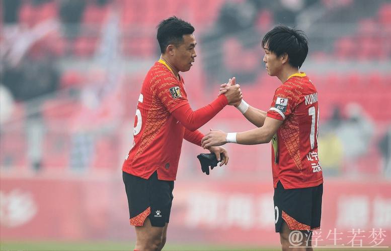 日本队长辟谣离队传闻，高调表态热爱中国与沈阳，辽足迎喜讯！